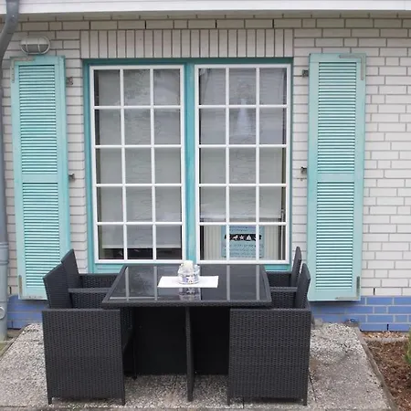 1 Raum Seestern Am Neuensiener Inklusive 2 Raeder * Seedorf (Rugen)