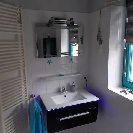 Apartamento 1 Raum Seestern Am Neuensiener Inklusive 2 Raeder