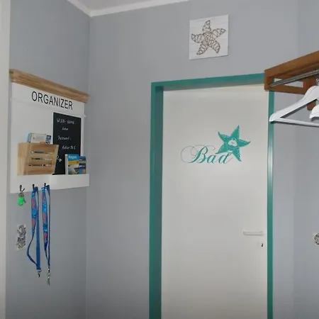 1 Raum Seestern Am Neuensiener Inklusive 2 Raeder * Seedorf (Rugen)